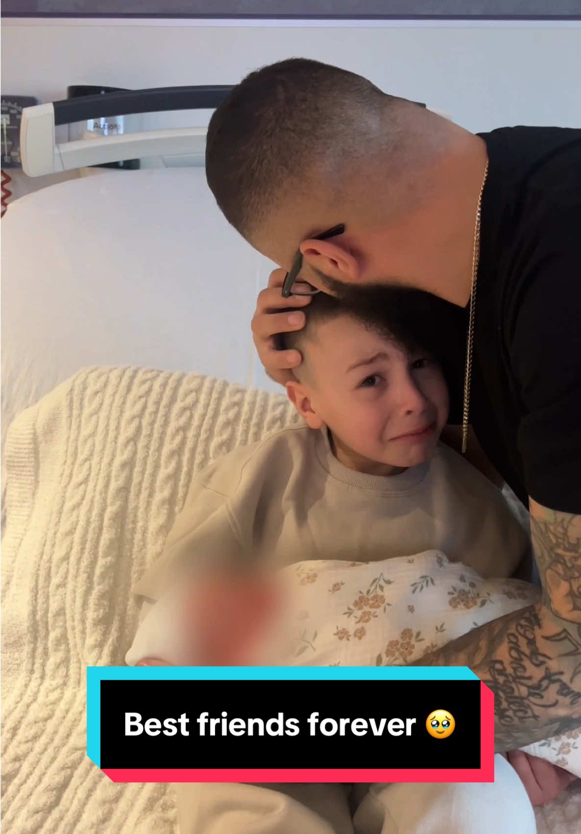 A moment he’ll never forget 🥹❤️❤️ (🎥 via: @Val & Majically News )