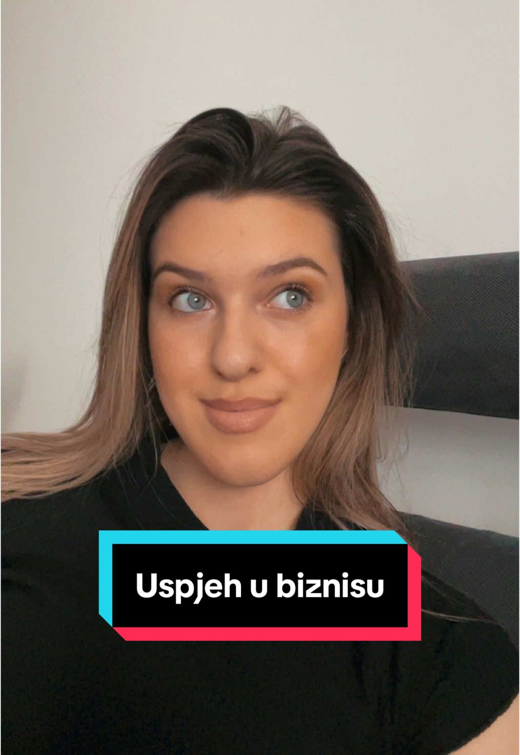 Za online zaradu posaljite mi poruku na moj instagram aylabegiic_  “Uspjeh u biznisu ne dolazi od onoga sto znas, vec od tvoje sposobnosti da se prilagodis, ucis iz svojih gresaka i nikad ne odustanes” #foryoupage #tik_tok #bosnia #balkan #fyppppppppppppppppppppppp #online #zarada #marketing #biznis #tt #CapCut 