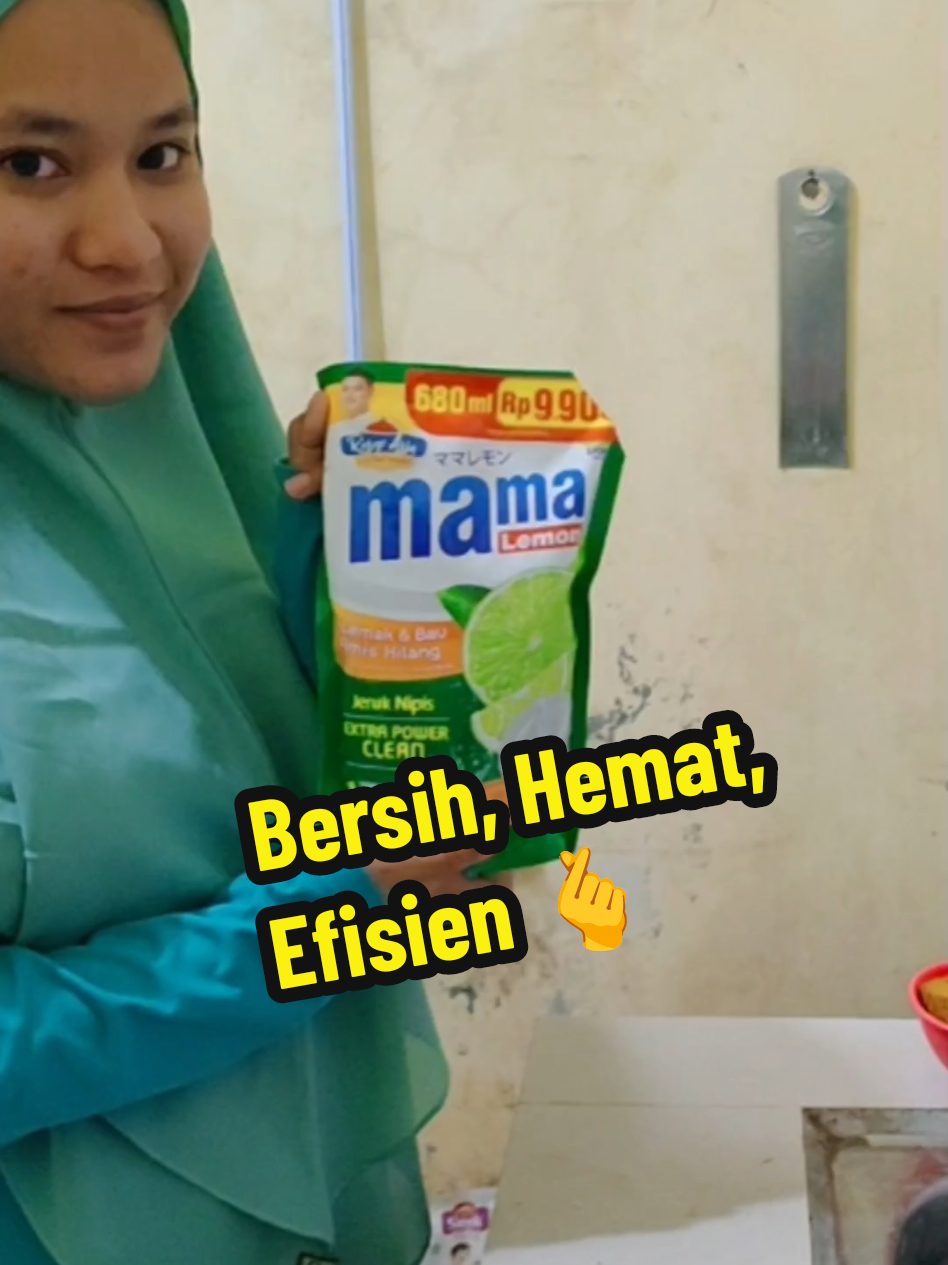 cobain Mama Lemon! Piring lebih bersih, dapur lebih segar, dan waktu lebih efisien. Yuk, pakai Mama Lemon, sahabat terbaik untuk dapur bersih dan keluarga sehat! @MAMA Indonesia 