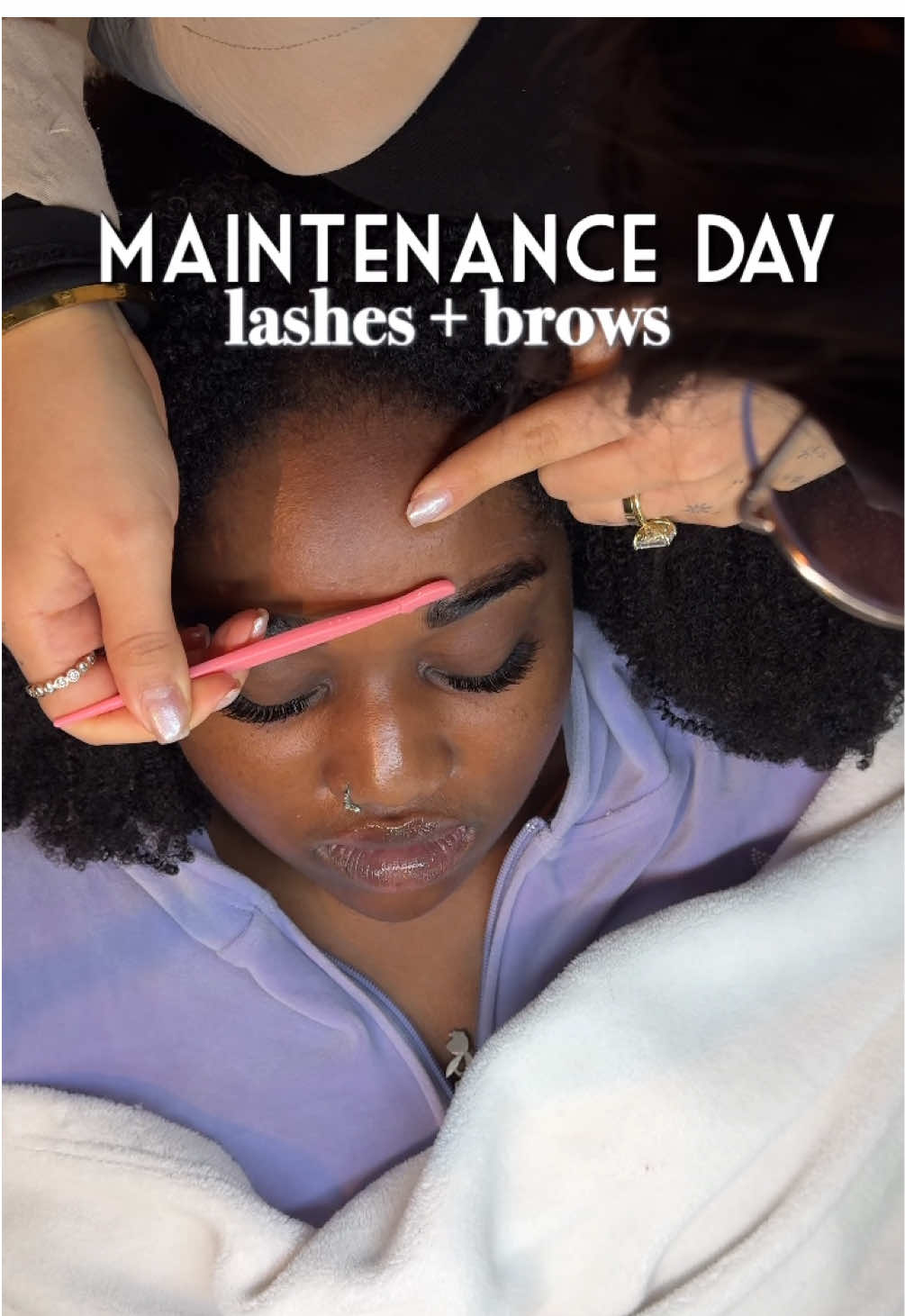 Come with me to get my lashes and brows done for the first time @JOS STUDIOS 🤍 #beautymaintenance #lashextensions #beautyvlog #josstudios #maintenanceday #torontosalon #torontocreator #torontolashes #torontobrows