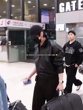 😩 #leeknow #skz 