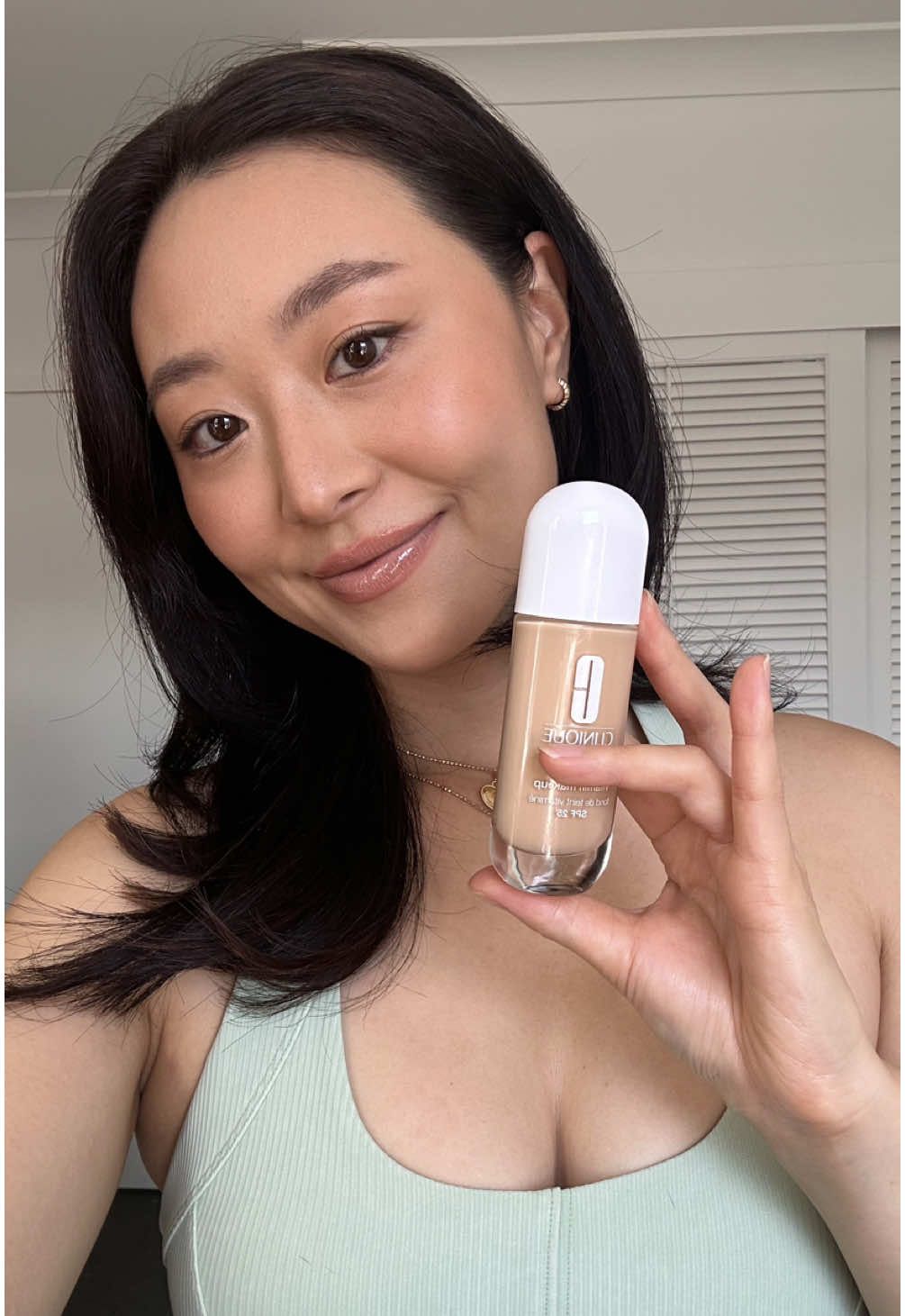 The best no makeup makeup foundation out 🫶🏼 @clinique #nomakeupmakeup #realskin #radiantskin #makeuptutorial 