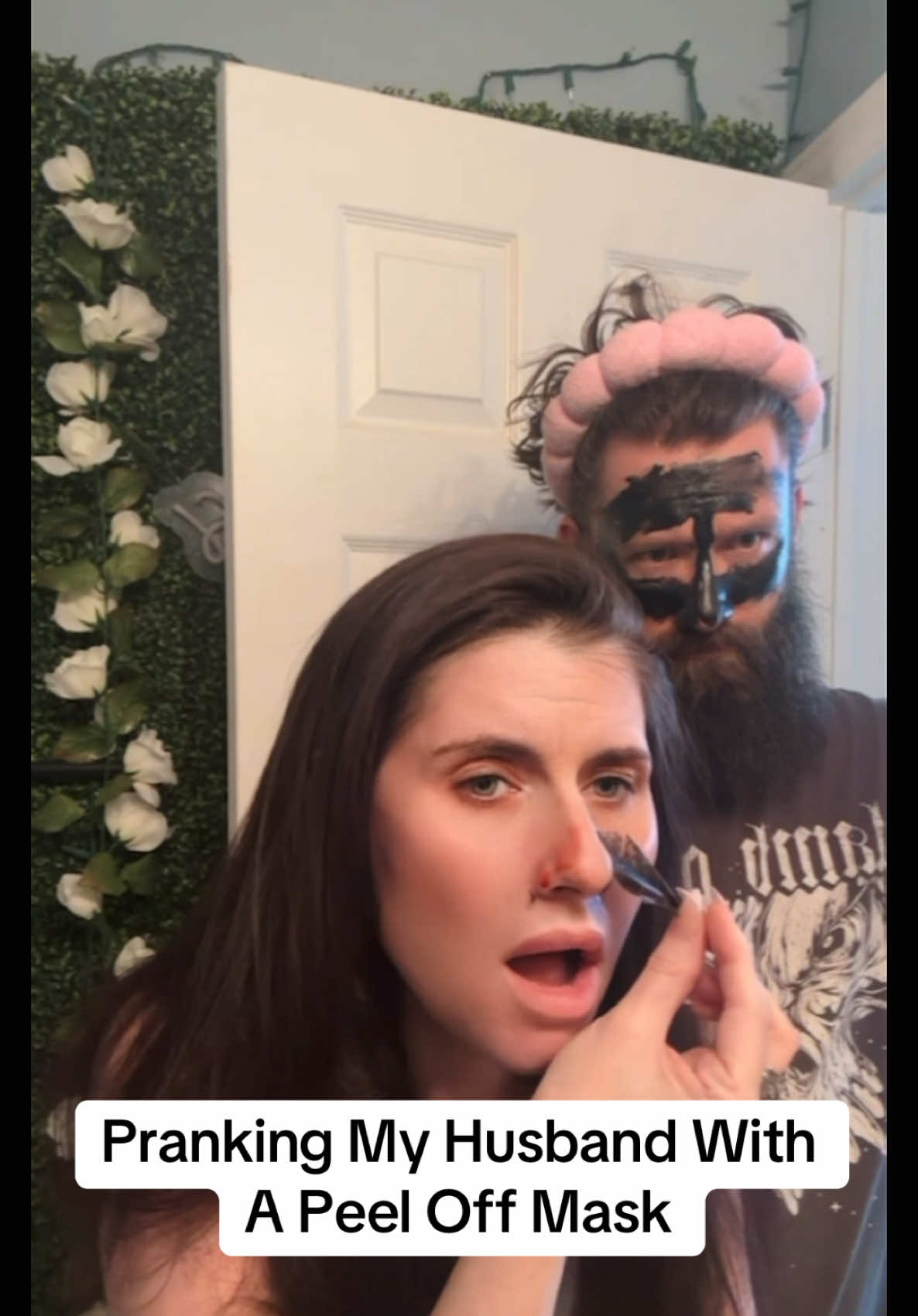 HE SCREAMED 😂🪦 #couples #marriedlife #husbandwife #fyp #prank #trending #couplestiktok 