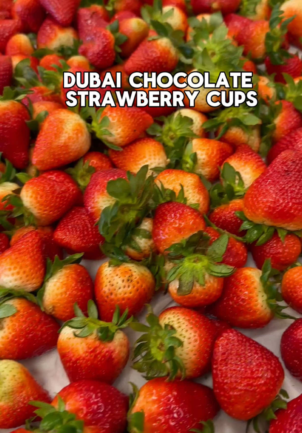 🚚DELIVERY NOW AVAILABLE! 🍓The viral Dubai Chocolate Strawberry Cup dropped and is here for a LIMITED TIME!!🍀 Fresh Strawberries topped with premium chocolate + pistachio crème + kataifi for the perfect crunch! 📍CRAVE COOKIES 6592 North Decatur BIvd. D110 Las Vegas NV 89131 725-204-3112 . . #northlasvegas #foodietiktok #dubaichocolate #dubaistrawberrychocolatecup #cookie #cookie #lasvegasfood #vegasfood 