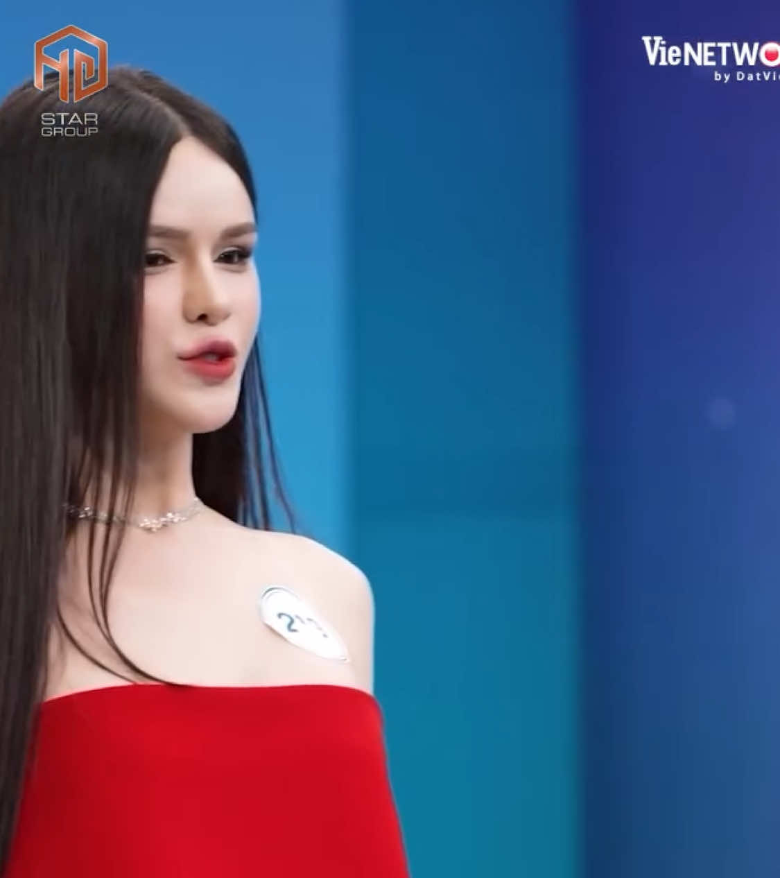 Mẫn Nhi tại tập 1 MIQVN 2025 #balaocongtamchuyenshowbiz #miqvn2025 #missinternationalqueenvietnam 