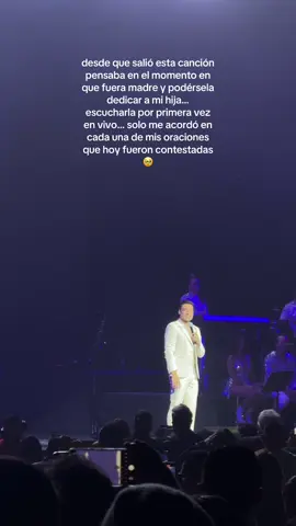 Una canción con demasiado sentimiento…✨😍 @Carlos Rivera 