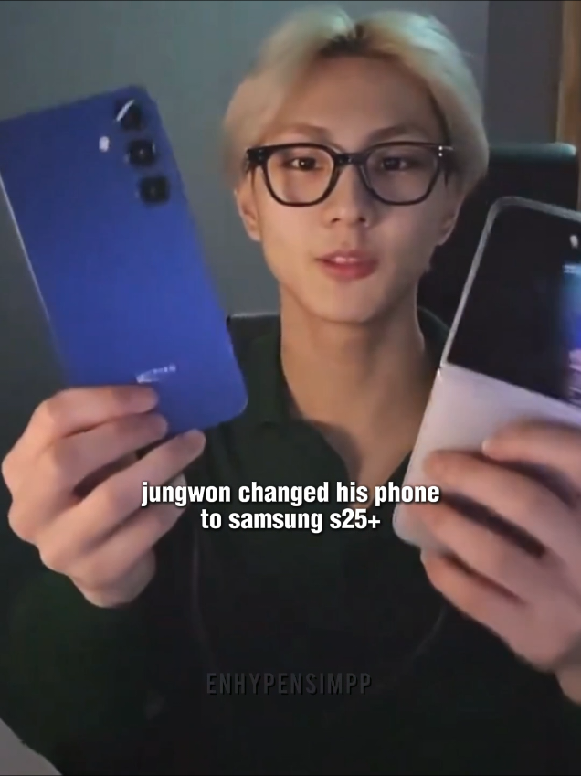 jaywon with their new samsung galaxy s25+ ✨️ jaywon just called me poor in different languages lol I'm using s23 ultra and seeing them with their s25 makes me want to upgrade 😭 #jaywon #jay #jungwon #ENHYPEN #엔하이픈 #추천 #ENGENE #kpopmainslayer #fyp #foryou #kpop #xyzbca #viral #enhypensimpp @enhypen