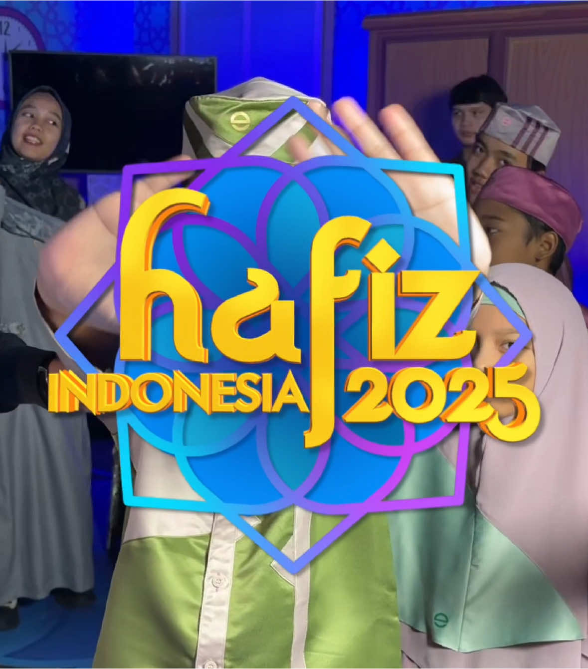 Jarang liat kan The Mentor’s full team di BTS kuu🤏🏻 Sengaja g banyak ngedit biar kalian cari sendiri “harta karun”nya #hafizindonesia2025 #Thementor’s