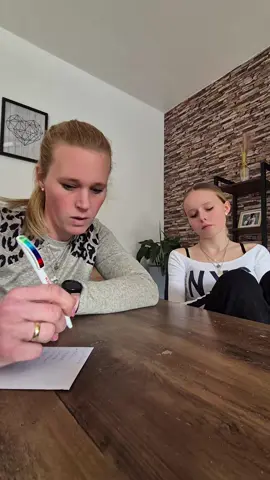 @𝑱𝒐𝒉𝒂𝒏𝒏𝒂♪ #gönndochfy #mama #muttertochterduo #tik_tok #fyyyyy #foryou❤️❤️ #fy #fürdich #viral #fyyyyyyyyyyyyyyyy #mamaleben #spasmusssein🤣😅 