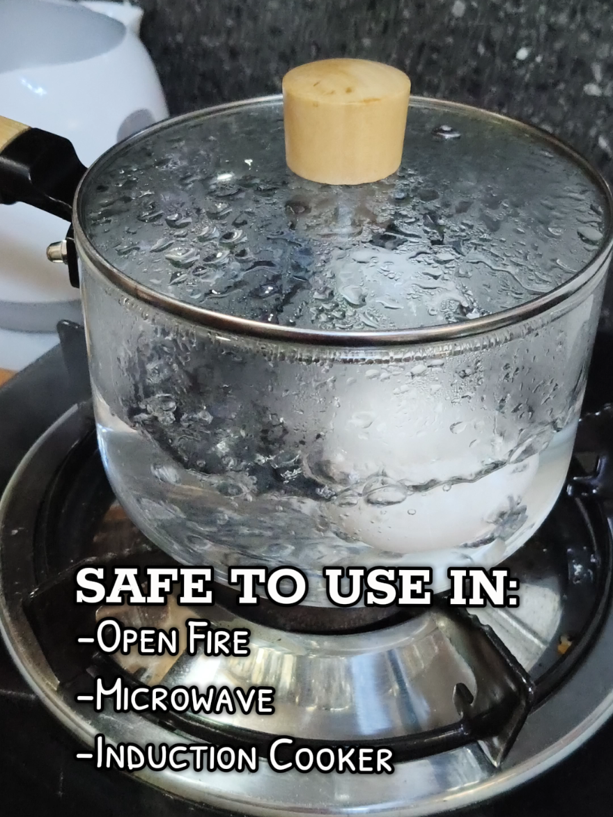 GLASS COOKING POT🔥 SAFE IN: -OPEN FIRE -MICROWAVE  -INDUCTION COOKER CHECK OUT NA 😍  #glasspot #cookingpot #kitchenfinds #fyp 