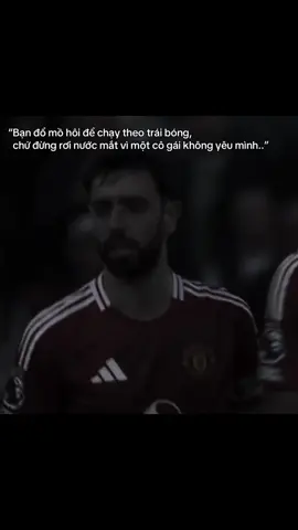 Đổ mồ hôi để chạy theo trái bóng… #xuhuong #xuhuongtiktok #tamtrang #fyp #football #bongda #duykhanh_cr7 