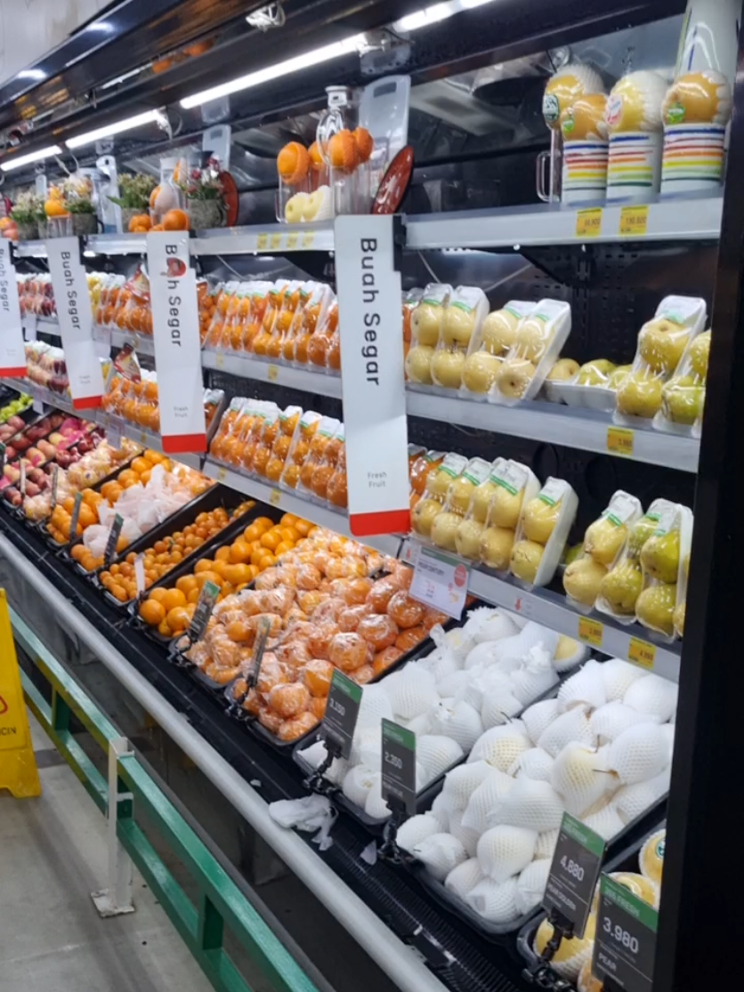 Buah Segarr.. tak sesegar dompet aing lahhh... #buah #mentahan #tiktok #fyp #story #lottemart #Ramadan #fyppppppppppppppppppppppp #storywa #pranks #jalanjalan #bekasi #sebatasperjalananpribadi 