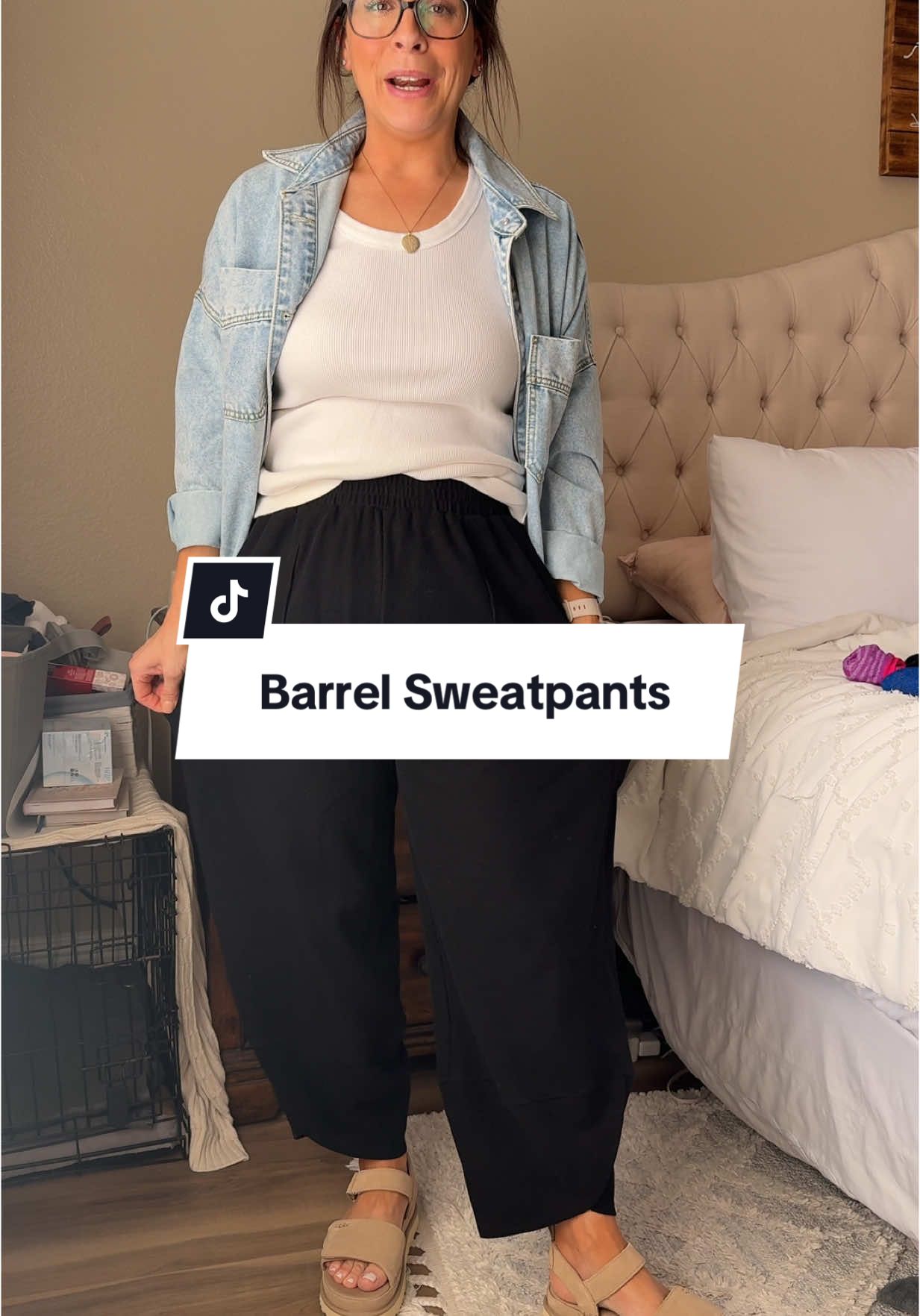 I want to wear these everyday! Get you some asap! @Yeokou #barrelpants #barrelsweatpants #outfitinspo #lookforless #springoutfit #knitpants #comfyoutfits #comfypants #springfashion #ttsfashionfam #tiktokmademebuyit #pants#widelegpants #workoutfit #workfromhomeoutfits 
