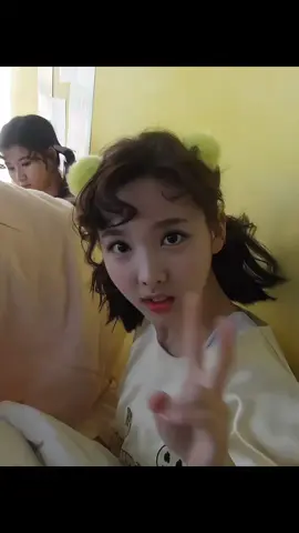 cute bunny 🐰 #nayeon #twice #kawaii #cute 