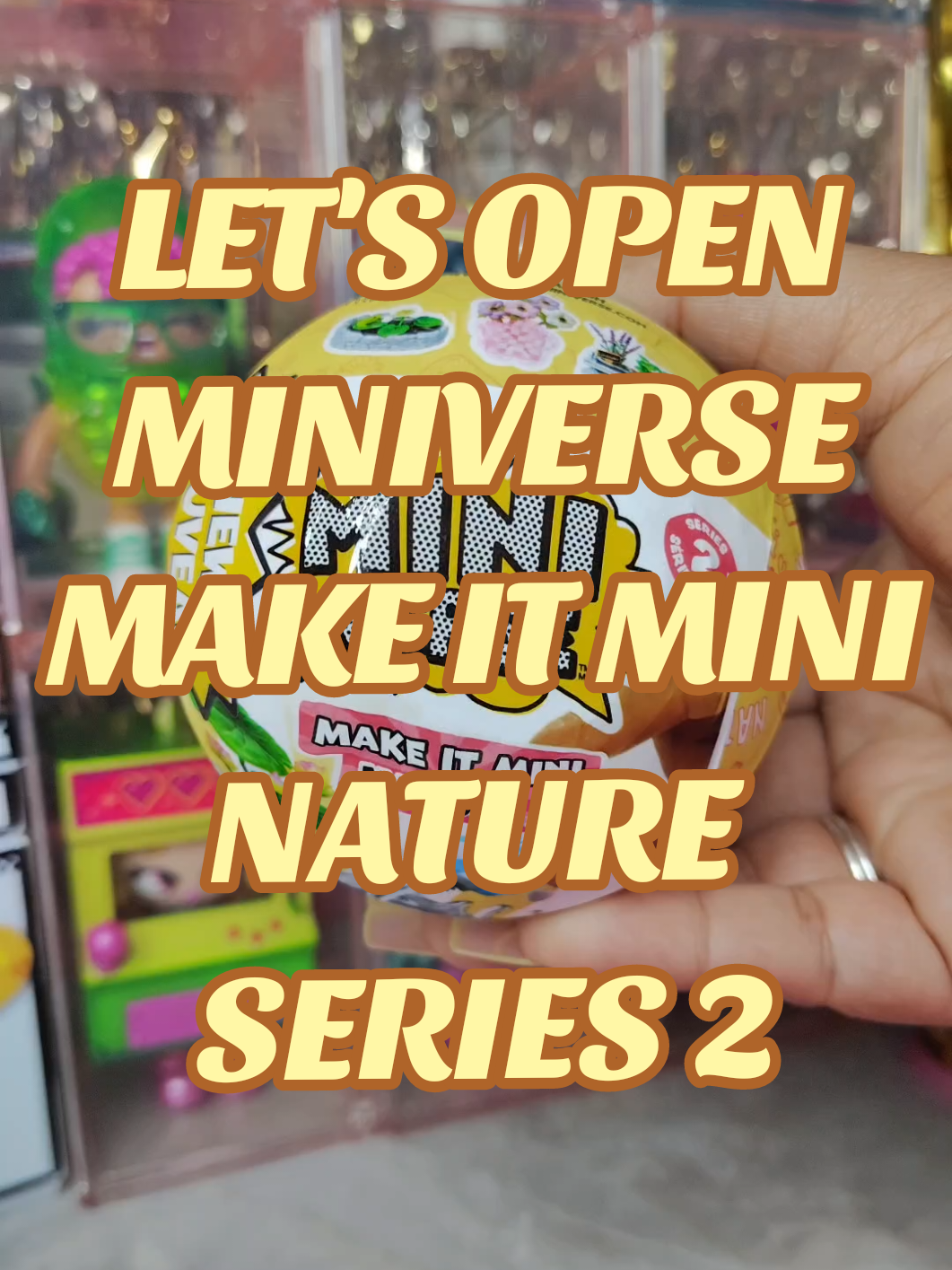 Let's open a NEW!! @Miniverse Make it Mini Nature Series 2 💐🌸  #miniverse #makeitminiverse #miniversenature #makeitmininatureseries2 #makeitmininature #minis #miniatures #miniversemakeitmini #miniflowers 