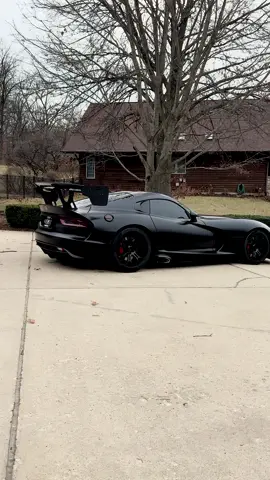 #fypシ #fyp #cartoks #carsoftiktok #tiktokcars #cartok #thekillercollection #viperacr #dodge 