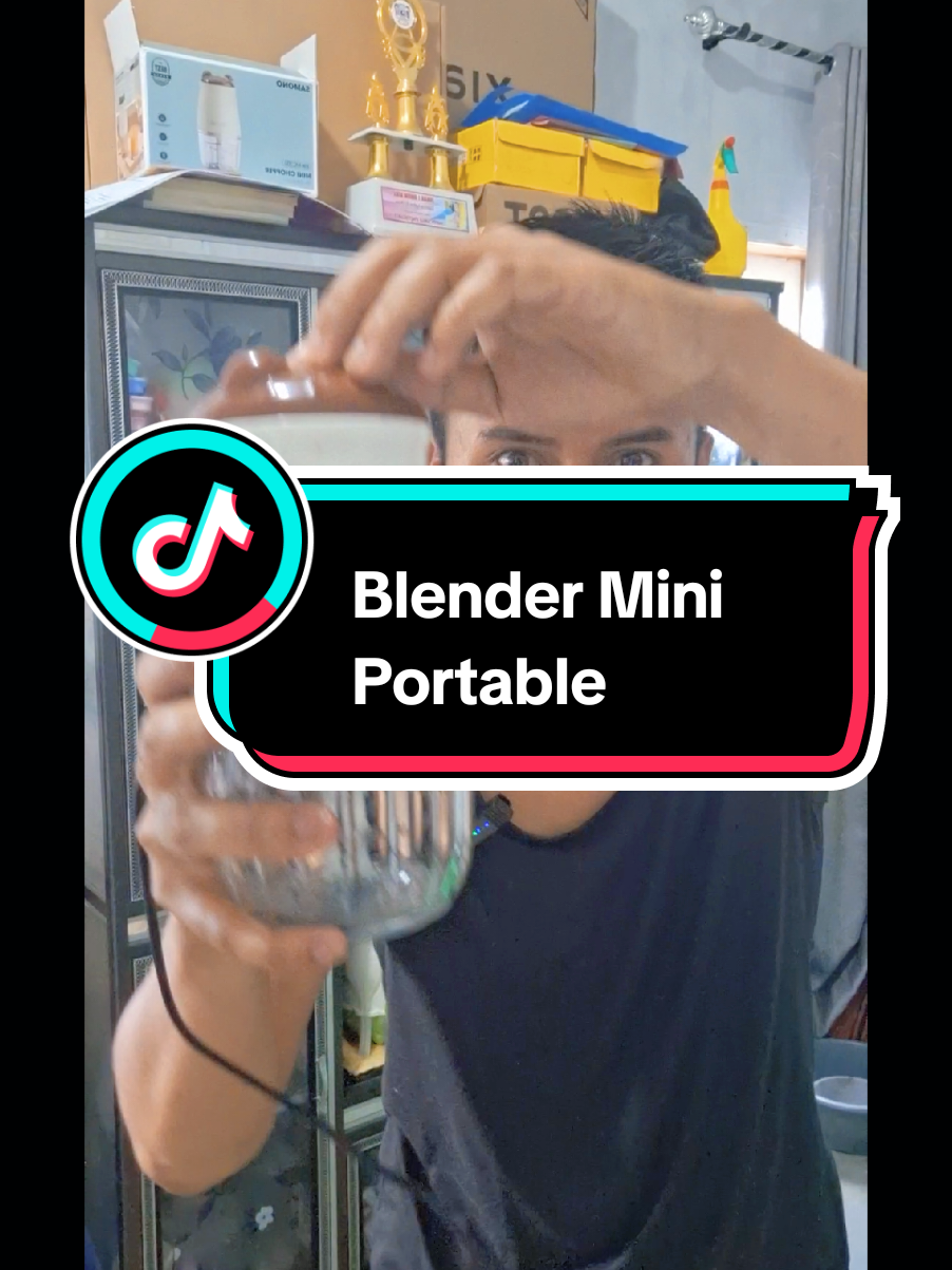 Mini Chooper / Blender Mini Portable, buruan cek out sekarang juga selagi stok masih ada #minichopper #minichopermurah #blendermini #blenderminiportable #blender #blenderchopper 