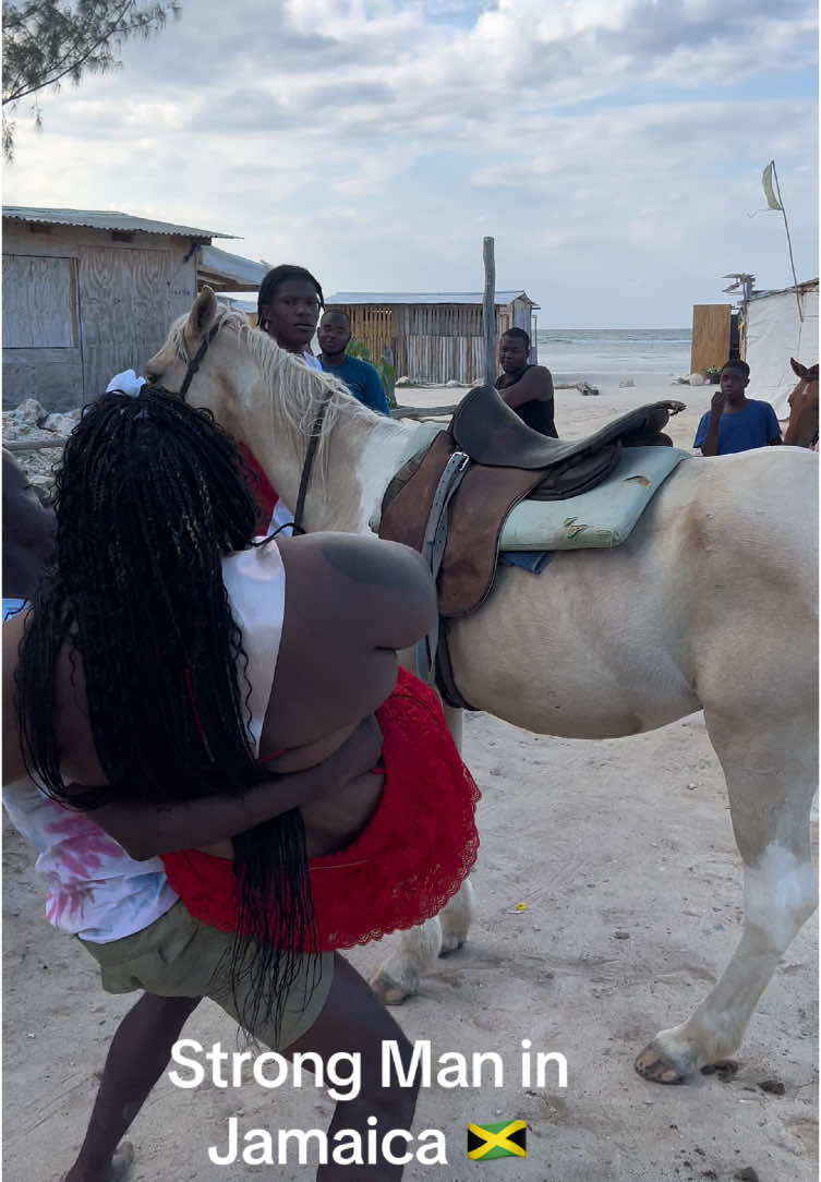 Jamaicans are Strong 💚💛🖤#jamaica #viraltiktok #fyp #jamaicaexcursion #travel #horse 