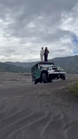 Next Destination please🤭🕺🏻#fyppppppppppppppppppppp #indonesia🇮🇩 #jawatimur #CapCut @J.Kika @BROMO NATURAL 