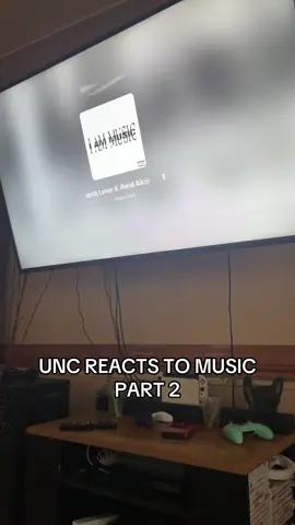 Unc loves Kendrick 😂 #fyp #carti #kendricklamar #iammusic 