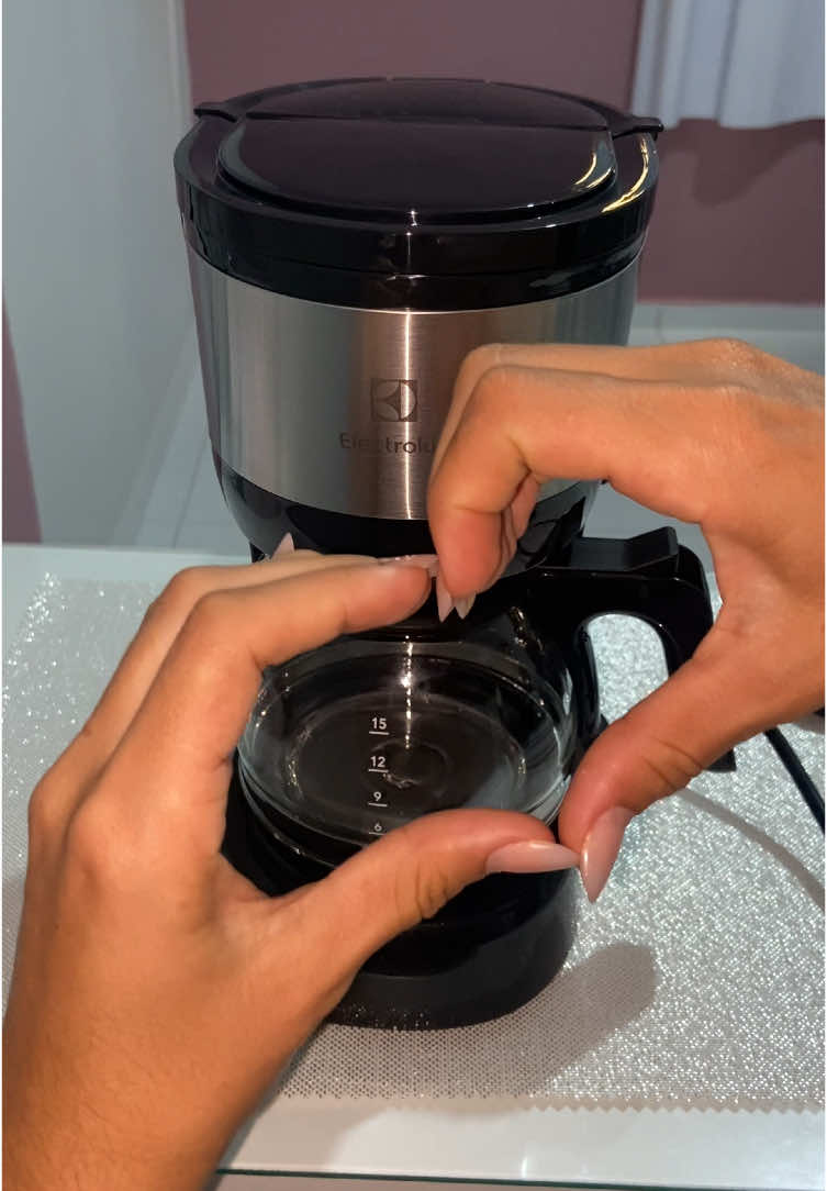 Unbox de Cafeteira Electrolux  #unbox #unboxingvideo #cafeteria #rotina #abrindocomprinhas #comprinhas #videoviral #fyp 