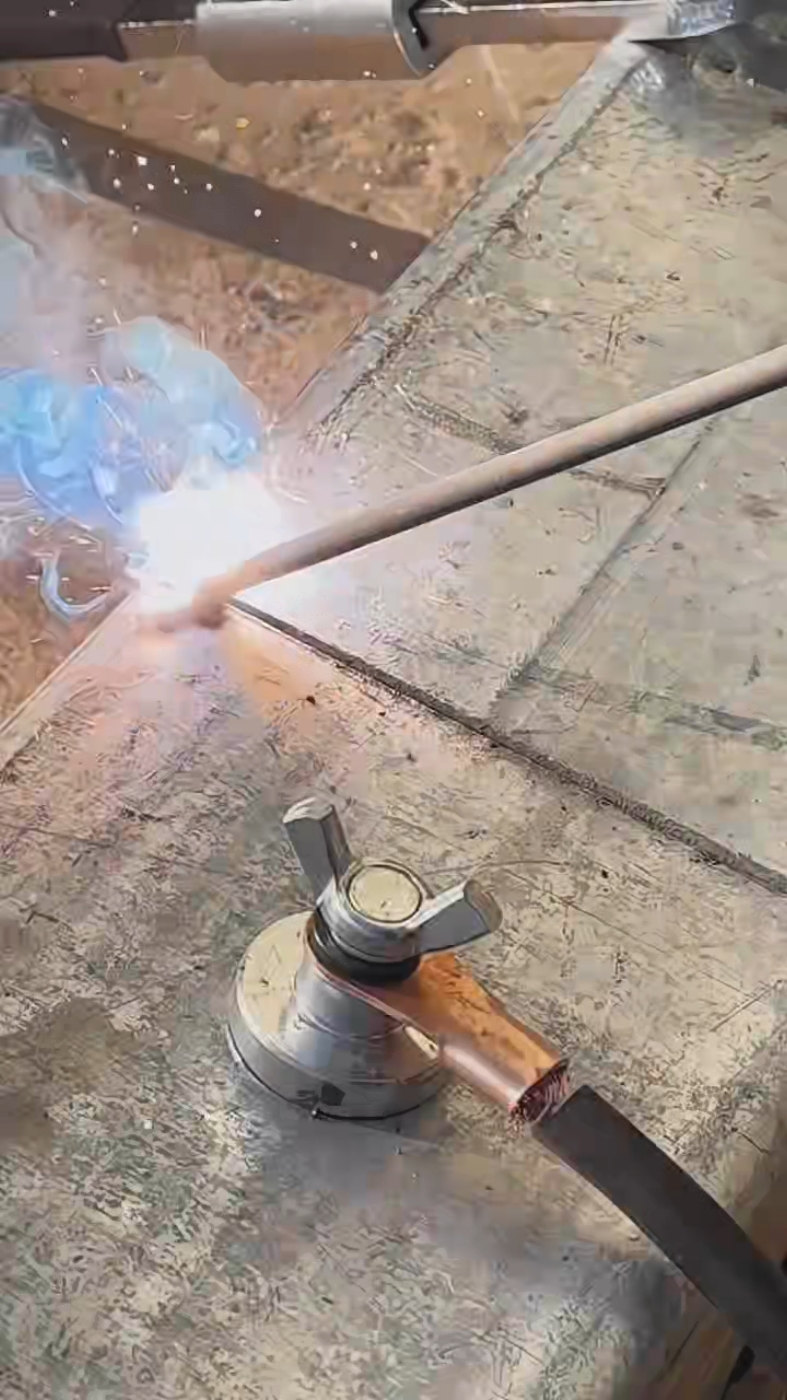 Klip kimpalan tidak kukuh, anda boleh menggunakan Alat #Hardware Tali Kimpalan #Electric Ikatan Magnetik #Strong ini #Strong Pembuat Tali Pengikat Magnetik#fyp #goodthing #foryou #tiktok 