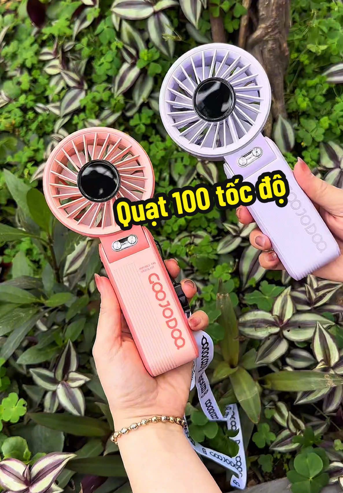 Quạt cầm tay giá học sinh sinh viên. #quattichdien #quattichdienmini #quatcamtay #quatgoojodoq #dungtit93 