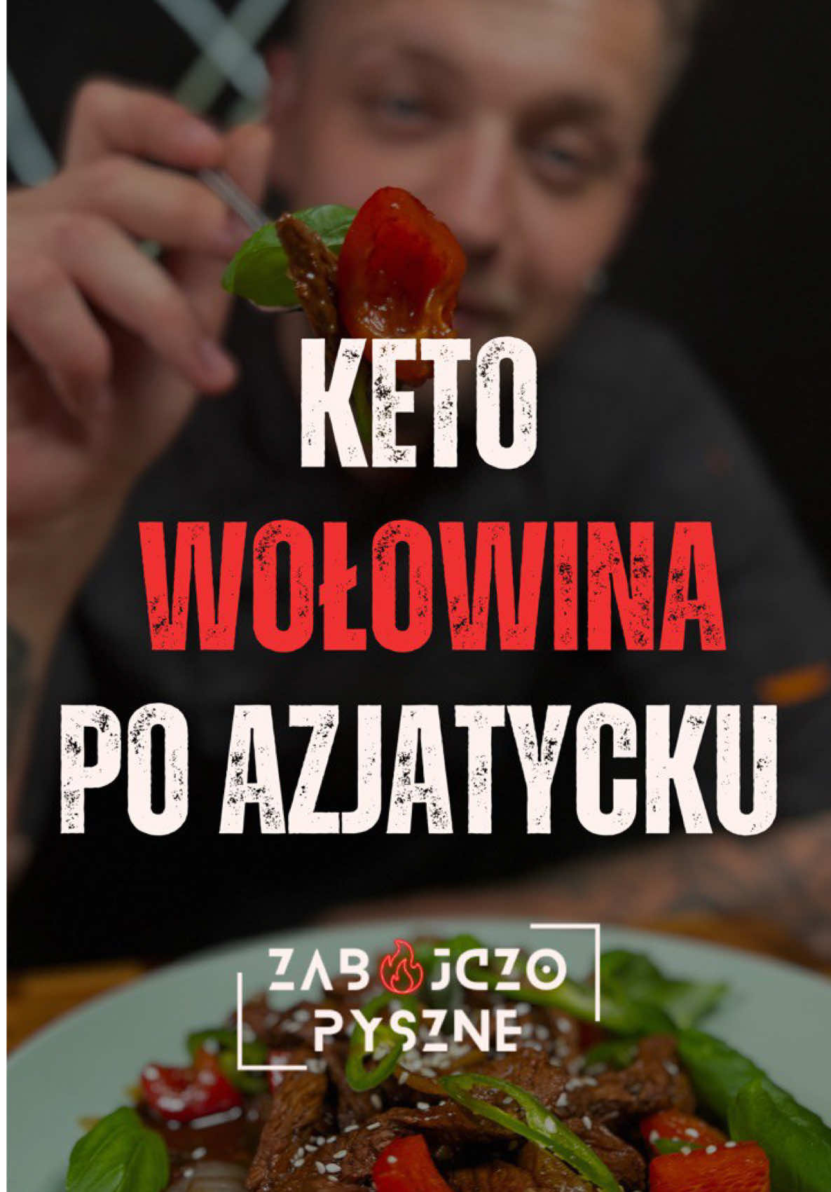 Czy są tu miłośnicy smaków orientu? 🍜 Dziś serwuję wołowinę po azjatycku w wersji keto! To danie pełne aromatów i świeżych składników, które na pewno zachwyci Twoje kubki smakowe! 🤤 Oto składniki: ▪️ 75g masła ▪️ 220g rostbeef ▪️ 0,5 szt. papryki ▪️ 0,5 szt. cebuli ▪️ 1 szt. chili ▪️ 3 ząbki czosnku ▪️ 1 łyżeczka mirin ▪️ 1 łyżka octu ryżowego ▪️ 50ml ciemnego sosu sojowego ▪️ 1 szklanka bulionu mięsnego ▪️Papryczka, sezam, bazylia do dekoracji 🌿🌶️ Wolisz wersję na ostro, czy jednak kraina łagodności? 🫠 #zabojczopyszne #gotowanie #Foodie #cookingathome #kuchnia #foodlovers #foodporn #instafood #tasty #przepis