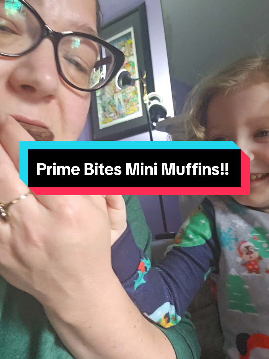 15 grams of protein in three mini muffins? YES PLEASE. It's so hard to find foods that have protein that my kids will eat and Prime Bites has been a hit every time! Birthday cake and chocolate fudge are so good! #primebites #minimuffins #protein #lowsugar #kidsnack #momhack #healthysnacks #varierypack 