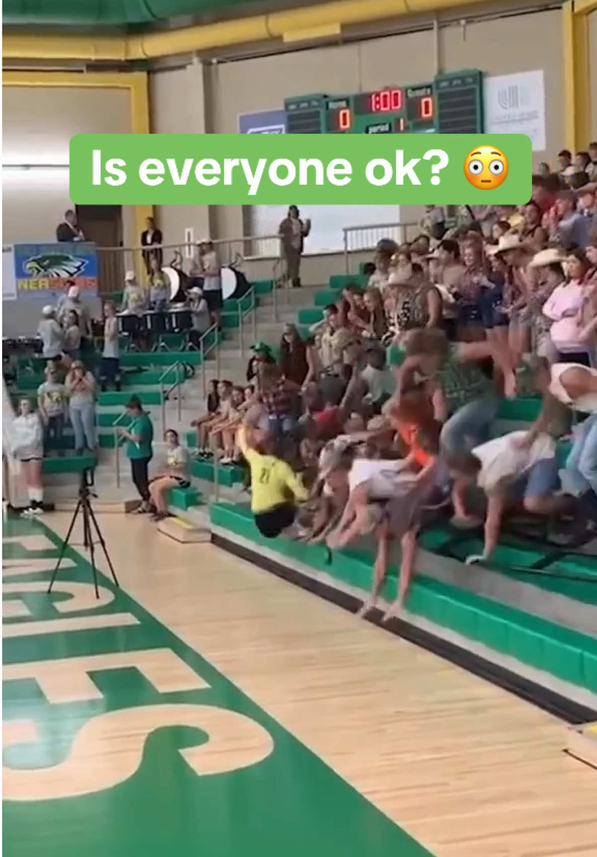 Oh no 😬 (via @FailArmy) #volleyball #studentsection #crazy #crowd #studentlife #athlete #highschoolvolleyball #highschoolsports #sports #highlight 