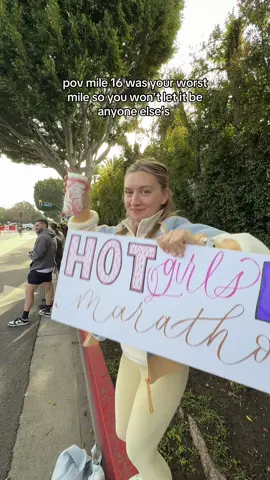 mile 16 was my wall during honolulu & had the PERFECT COICIDENCE of being there to cheer during the LA marathon 😭💛✨