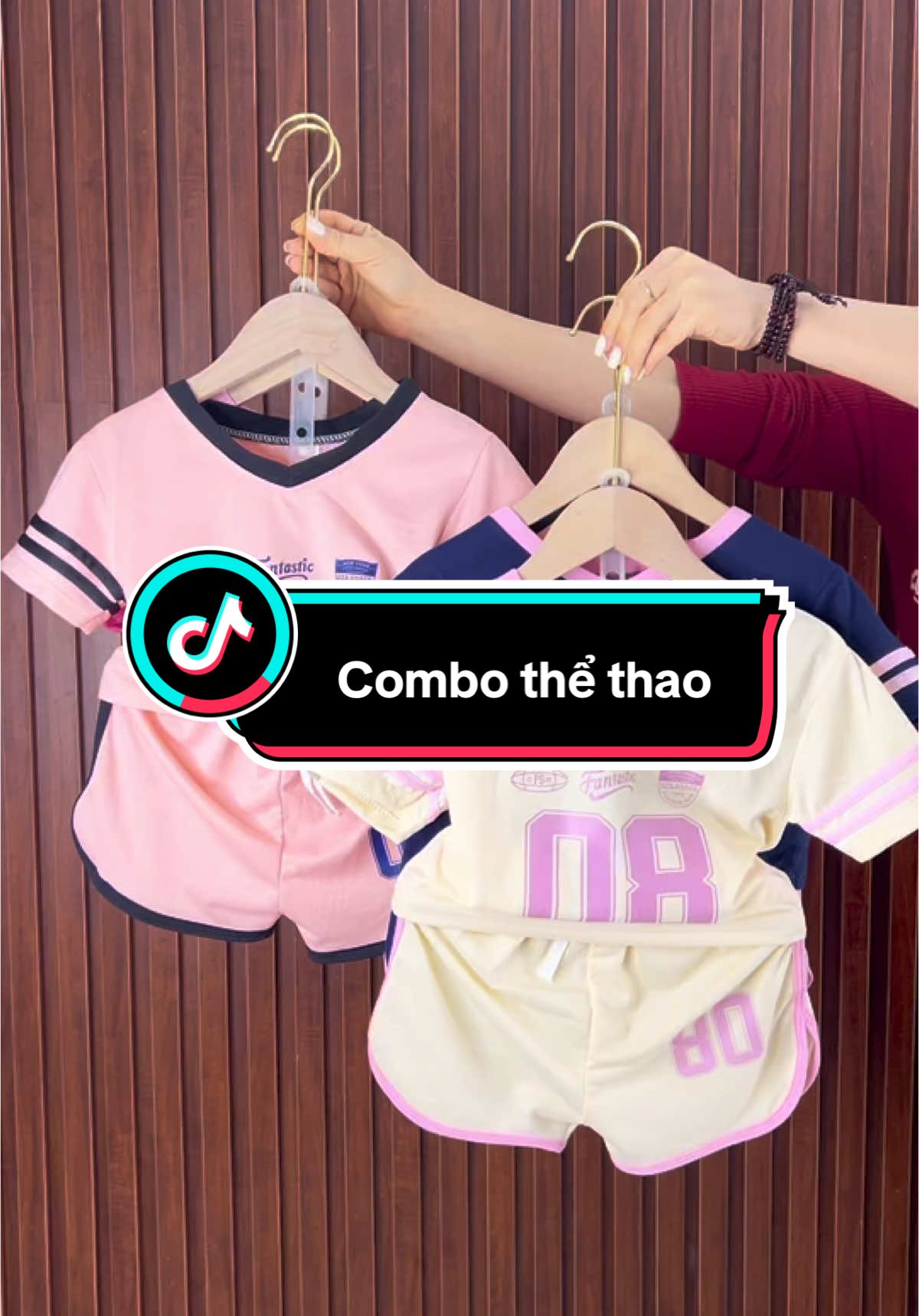 4 màu bộ thể thao cho bé giá hời #xuhuongtiktok #Tuyettrainghiem12 #thoitrangtreem #mevabe #quanaotreem 