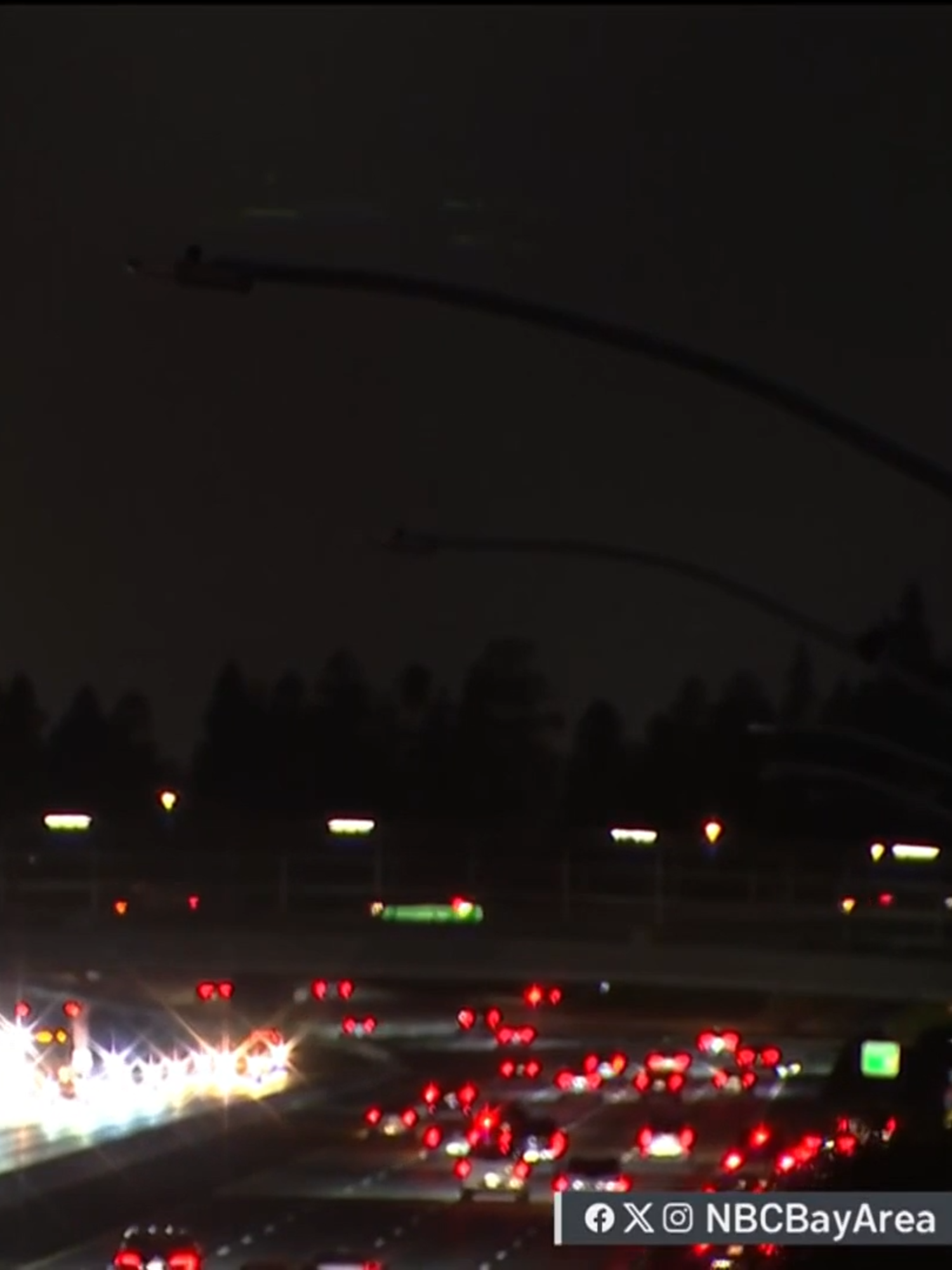 A copper wire theft has left another area of San Jose in the dark. On Interstate 680 near the McKee exit in San Jose, many of the streetlights were not working. #News #SanJose #BayArea #copperwiretheft