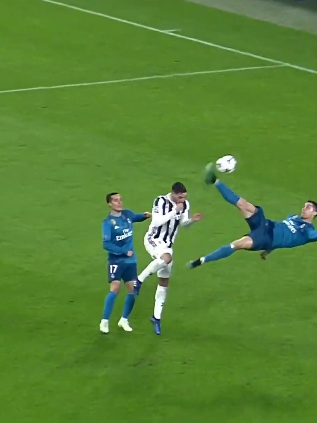 QUI SE RAPPELLE DE LA RETOURNÉ DE CR7 ? #cr7cristianoronaldo #cristianoronaldo #ronaldo #realmadridfc 