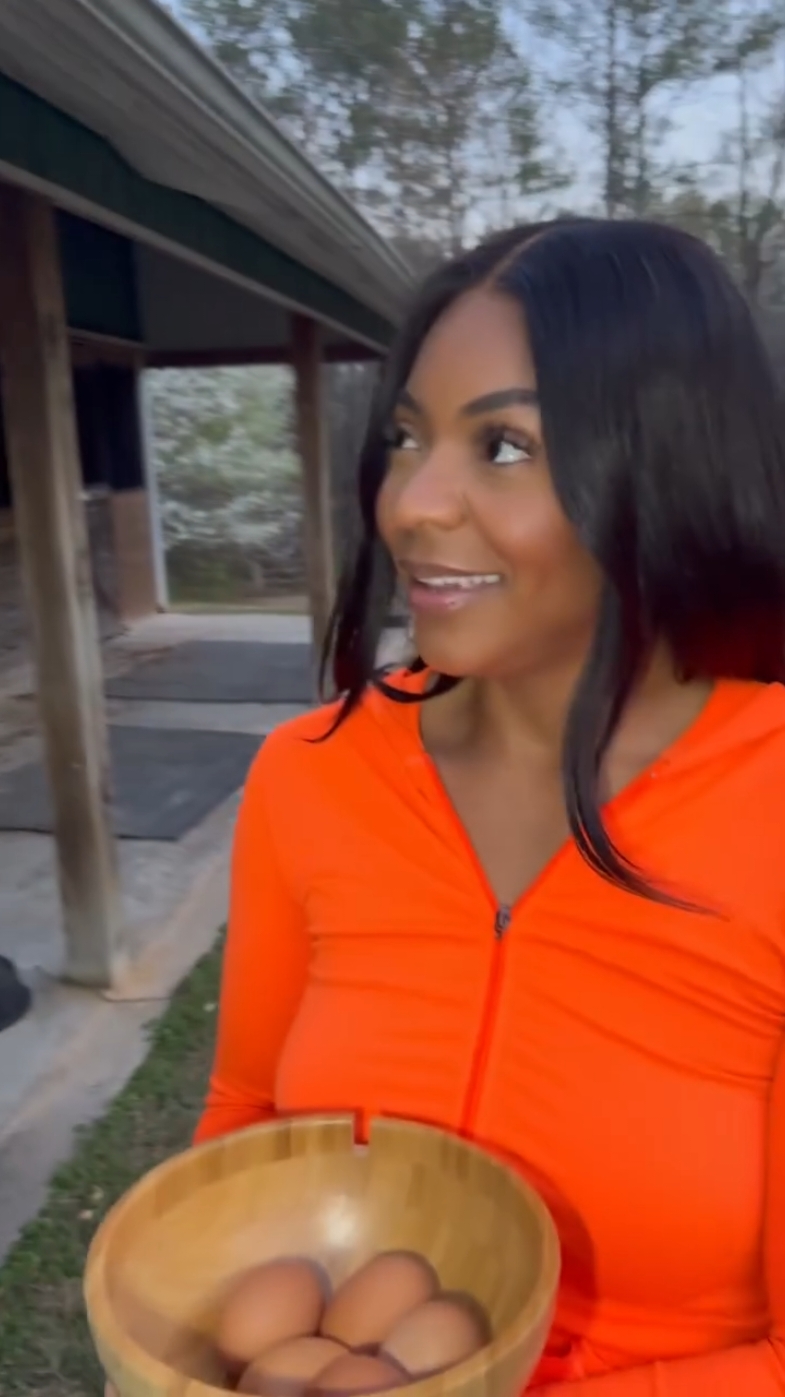Tre tells Ernestine to keep her options open! 