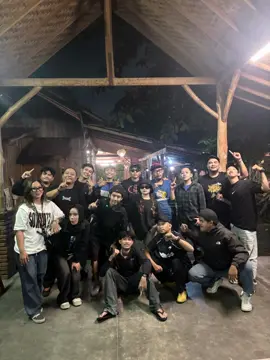 Duduk bersama tanpa memandang kasta💙🧡#psimjogja #ppsm #beranda #jogja24jam #fyp #fyppppppppppppppppppppppp 