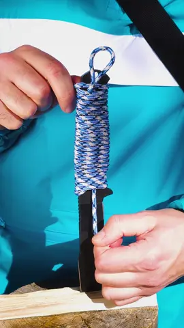 AMAZING Lifehack with knife #bushcraft #survival #Outdoors 
