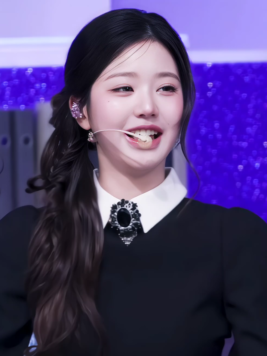 wonyoung fancam #wonyoung  #fancam #fancams #fyp #viral #trending #seu1g #kpop #ive 