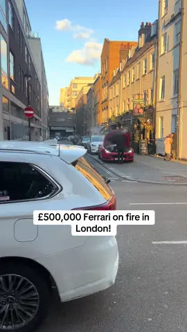 Bro didn’t even know how to use a fire extinguisher 🤦🏻