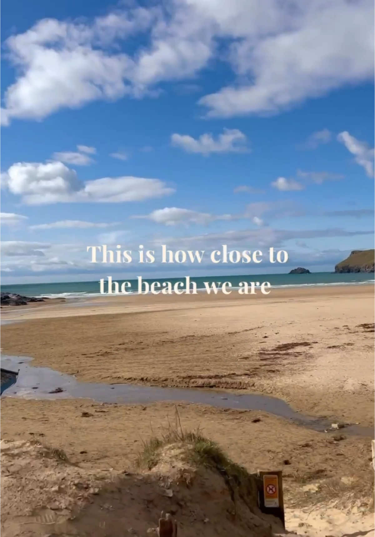 TidePod is our bijou 2 bedroom, 1 bathroom beach escape perfect for surfers and beach lovers 🥰 #shorestays #shorestayscornwall #cornwall #holidayhome #airbnb #visitcornwall #travel #uktravel #seaview #views #beachhouse #holidaycottage #holiday #polzeath   #interiordesign #housetour #tour #luxury 