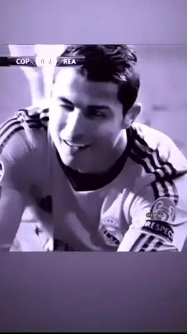 عينك و عينك خلي نتغازل ب النضرات😉.#fypシ゚ #اكسبلور #الدون #كرستيانو_رونالدو #اكسبلورexplore #fyp 