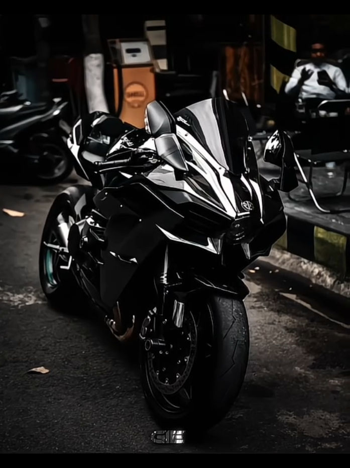 All Black🖤#bigbike #ninjah2 #kawasaki #kawasakininja #fyp #tiktok #foryoupage #fy #fypage #fyppppppppppppppppppppppp #foryou 