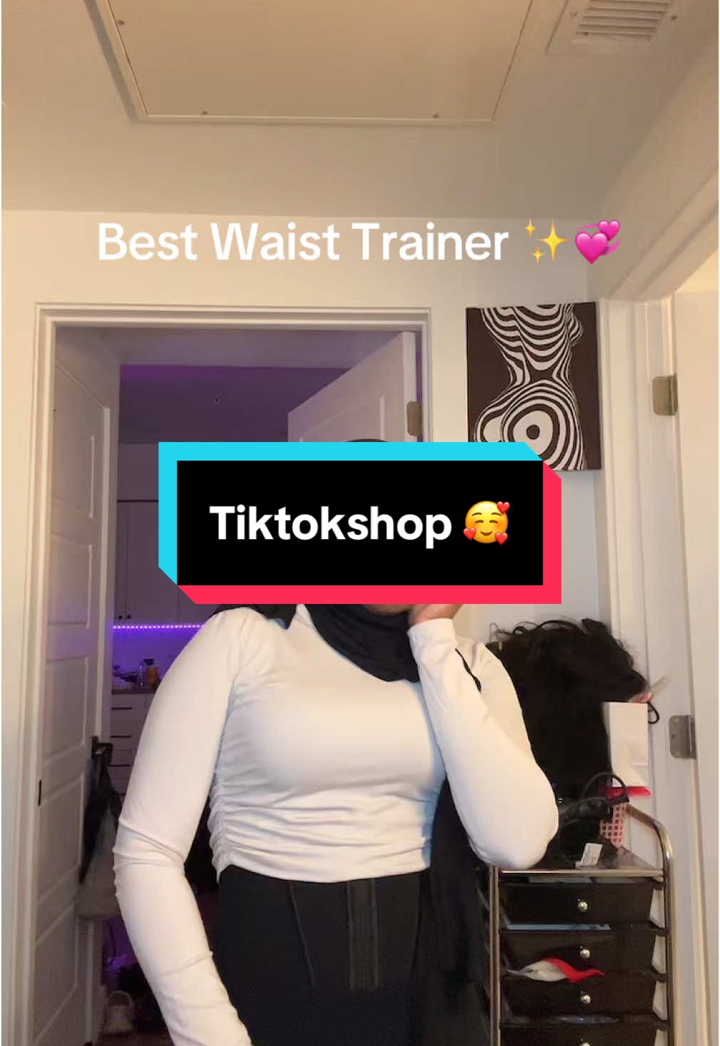 This waist trainer is worth every penny #snachedwaist #gymgirlie #fajascolombianas #fajas #tiktokmademebuyit #creatorsearchinsights 