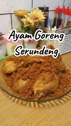RESEP AYAM GORENG SERUNDENG menu yang satu ini tuh bahaya banget karena bikin boros nasi. 1kg ayam 1 mangkuk kelapa parut 65gram lengkuas parut 5 butir kemiri 10 bawang merah 9 bawang putih 3 lembar daun salam 3 lembar daun jeruk 2 batang sereh geprek 1 sdm munjung garam 1 sdm ketumbat 1 sdt kaldu bubuk ½ sdt lada bubuk 2 ruas kunyit 2 ruas jahe  #ayamgorengserundeng #resepayamgoreng #resepmasakan #olahanayam #menubukapuasa #menusahur #fyp 
