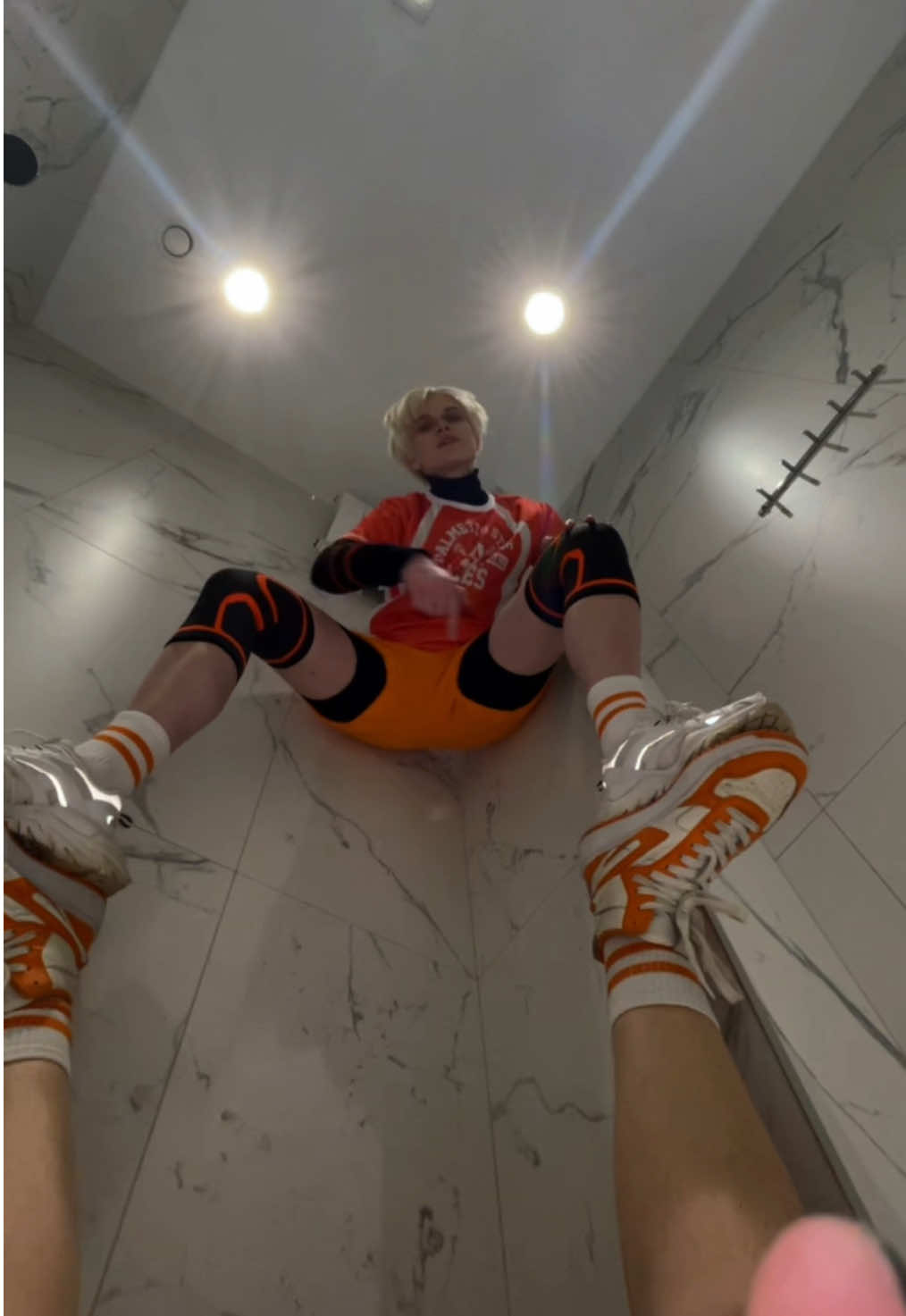 Bro @Elio_coser #twinyards #aftg #allforthegame #andrewminyard #aaronminyard #thefoxholecourt #aftgcosplay 