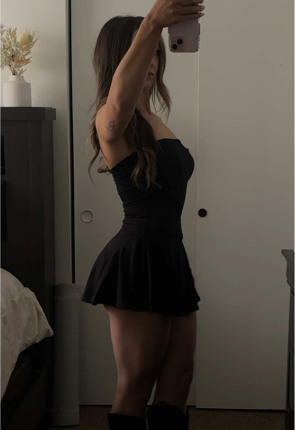 Gym girly outside of gym girly clothes 🖤 #foryou #trending #gymgirl #outfitinspo #outfitideas #WeekendVibes #foryoupage #gymmotivation 