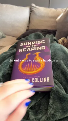 get your book jacket away from me da fuq? #currentlyreading #sunriseonthereaping #hungergames #thehungergames #yafantasybooks   