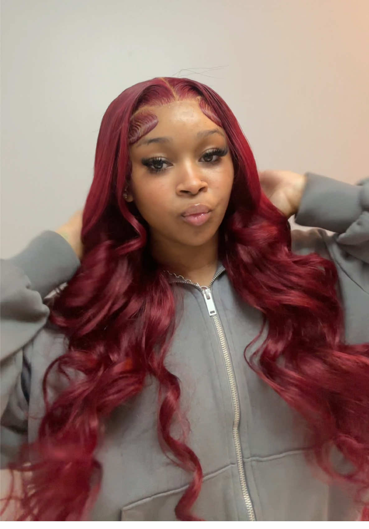 The lace is so thinnn!! it's so soft and full🍒, hair from @Cheetah Beauty Hair Shop #TikTokshop #cheetahbeauty_shop#viral #humanhairwigs #wig #Tiktokshopwig#fyp#99jwig#spring  #foryoupage #foryou 