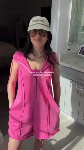 All my girlies need it 😎 #OOTD #mom #MomsofTikTok #momootd   @TanmingFashion 