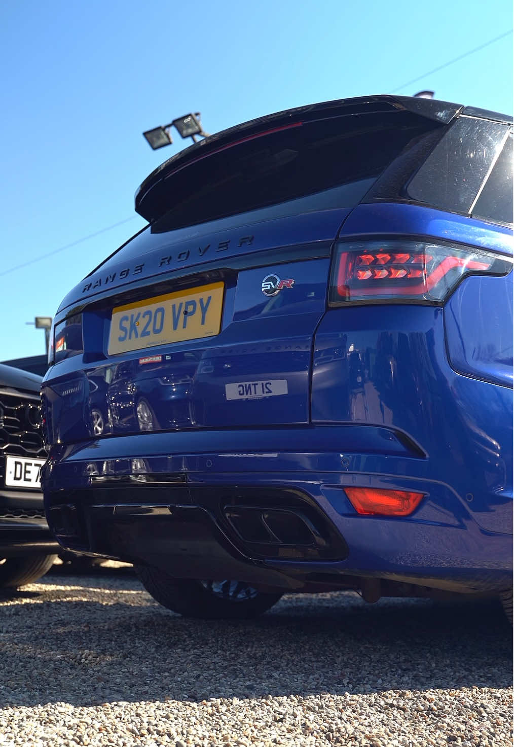 You can’t beat the V8 roar of the Range Rover SVR!🔊 ▪️Exposed Carbon Fibre Bonnet ▪️Head Up Display ▪️Electric Sliding Panoramic Glass Roof ▪️Touch Screen Sat Nav ▪️Rear View Camera ▪️Apple CarPlay ▪️Android Auto ▪️ProServices ▪️WiFi Hotspot ▪️Front Driver Display ▪️Reverse Traffic Detection ▪️360 Parking Aid ▪️Blind Spot Monitoring ▪️Lane Departure Warning ▪️Keyless Entry ▪️Push Button Start ▪️Climate Control ▪️Adaptive Cruise Control ▪️Electric Heated Memory Seats with 4 Way Lumbar ▪️Heated Rear Seats ▪️DAB Radio ▪️Meridian Sound ▪️Pixel LED Signature Headlamps ▪️Park Distance Control ▪️Side Steps ▪️Secrecy Glass ▪️Hands Free Power Tailgate ▪️Ebony Suede Headlining ▪️Illuminated Treadplates ▪️Electric Deployable Towbar ▪️Terrain Response ▪️Adjustable Suspension ▪️Heated Multi Function Steering Wheel inc Gear Shift Paddles ▪️Folding Mirrors ▪️23” Gloss Black Alloys Follow @imperials.co.uk to see more!🚗💨 This stunning SVR is now available at our Chelmsford branch📍 To register your interest or for any enquiries please get in touch📲 Chelmsford  📞01245 248007 Emerson Park 📞01708 449726 #RangeRover #SVR #RRSVR #RangeRoverSVR #V8 #ASMR #Imperials #Essex